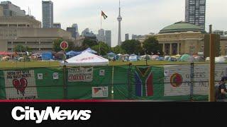 Protesters defend pro-Palestinian encampment as U of T seeks court injunction