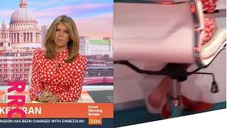 Kate Garraway @shoes off under the desk