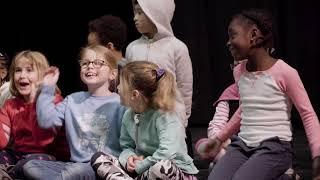 Don d'instruments à l'école Le Plateau avec Alexandre Da Costa