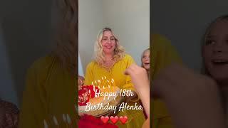 #youtube #tiktok #youtubeshorts #family #falltime #tiktokvideos #viral #baby #fall #cat #reels