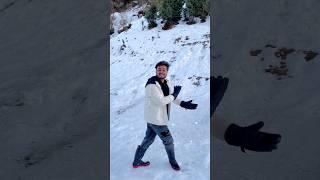 Snow Me Masti ~ Sujal Thakral #shorts #ytshorts #youtubeshorts #funny #snow #snowfall