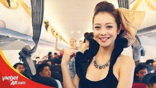 Jennifer Phạm diễn “Fashion show” trên tàu bay Vietjet