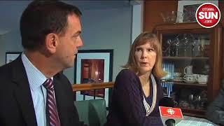 Hudak visits family in Barrhaven