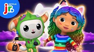 Gabby's Halloween Parade Song!  Gabby's Dollhouse | Netflix Jr