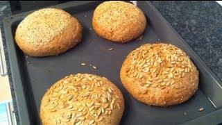 Dinkelbrot backen / selber Brot backen - Rezept und Anleitung