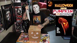 John Carpenter's Halloween  Pumpkin Replica Unboxing