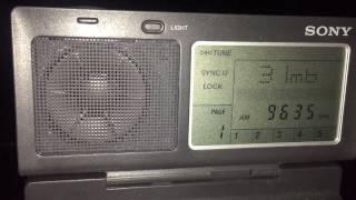 Miniature shortwave marvel: Sony ICF-SW100, Radio Mali 9635 kHz, Bamako