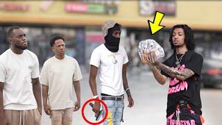 FLEXING 10,000$ IN FRONT OF THUGS PRANK!