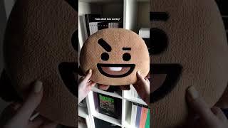 'Nooo don't turn me tiny!!!'  #bts #bt21 #shooky