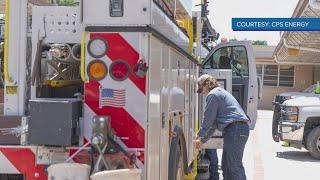 CPS Energy crews head to Houston to help with storm aftermath