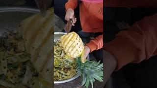 2천원짜리 파인애플 손질 - 베트남 길거리음식 - Very Easy Pineapple Cutting In The Vietnam