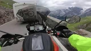 Passo dello Stelvio uphill KTM 1190 Adventure & Ducati Multistrada 1260s