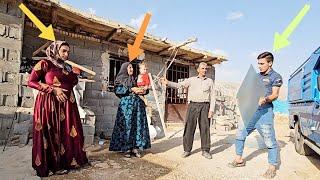 Meeting. Karim's parents. From the pregnant Sakineh.  Ali's effort to build a house. ️️