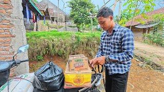 Hari Ini Aku Belanja Sembako, Untuk Stok Ibu Dan Ayah, Sebelum Aku Pulang