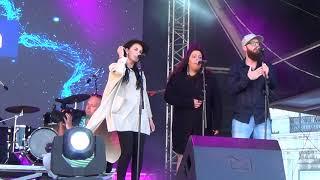 ESCKAZ in Lisbon: Julia Samoylova (Russia) - I Won't Break (Eurovision Village)