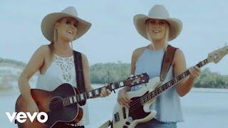 Sunny Cowgirls - Dam Fun