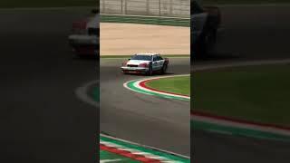 Volta Rapida em Imola de Audi Quattro