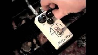 Analogman Astrotone Fuzz Pedal Demo