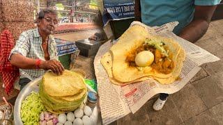 India’s old Man Selling Paratha & Aloo Dum at Railway Station | Only Rs.20/- | Street Food India