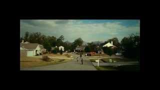 The Lucky One - Logan (Zac Efron) Returns home