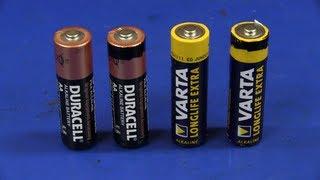 EEVblog #508 - Can You Test Battery Charge By Dropping It?