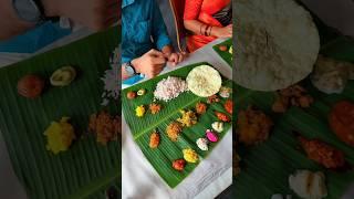  Eating Kalyana Sadya | Kollam Thiruvananthapuram Style | Bhagavathy Catering 