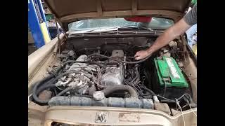 M130 280SE 2.8L engine