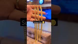 22ct gold chain ￼