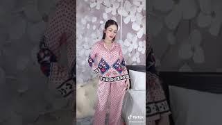 Bộ pijama lụa satin in chân có size (48kg-74kg) Zalo : 0939505434