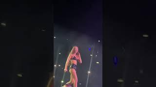 Olivia Rodrigo’s HILARIOUS Reaction to "I Love Louis First" Sign  | GUTS Tour Fan Moment