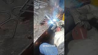 Welding process of a metal product