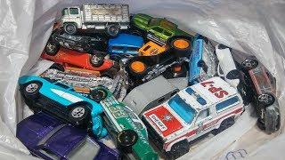 Hot Wheels,Matchbox, & more flea market finds