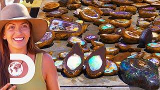 The Opal Whisperers Celebrate Finding Over 150KG's of Rare Opal Stones