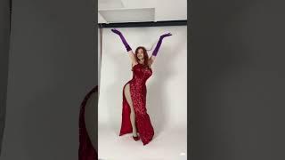 Making a Jessica Rabbit costume (aka, how I faked an hourglass body shape) 