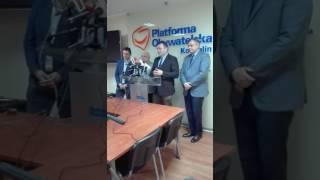 Stanisław Gawłowski, Tomasz Sobieraj, Piotr Jedliński: Konferencja ws. samorządu