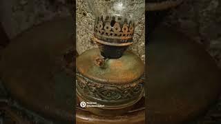 декор старой керосиновой лампы