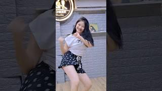 [TRAINEE DAY] PIMNICHA #dance #Alaina #cover #viralvideo #fypシ゚viral