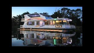 Top 10 luxurious Houseboats In 2022 #livingluxury