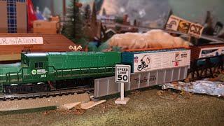 N Scale Train Set