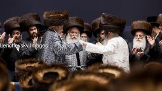 satmar at bobov sheva bruchos