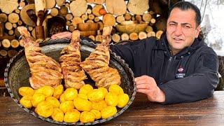 Lamb Thighs with French Fries Cooked in Nature