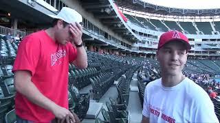 Zach Hample AKA "Foul Ball Guy" and Big Cat Go To US Cellular Field To Catch Balls