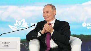 КОГО И КАК РАЗВОДИЛ ПУТИН НА ОСТРОВЕ РУССКИЙ