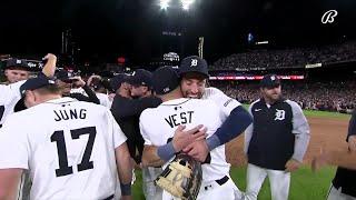 Tigers clinch playoff berth, hand White Sox their 121st loss | ESPN MLB