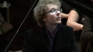 Chopin. Piano Concerto No. 2 - Sergei Redkin, piano