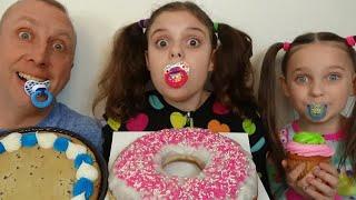 Bad Baby Giant Donut Cupcake & Cookie Challenge Toy Freaks Family World 1 (reuploaded)