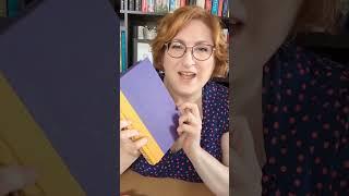 Unboxing my new book  Seeing Pretty Dead Queens for the 1st time!