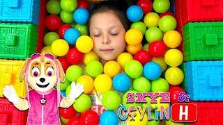 Ceylin & Skye - Colorful Ball Pool Comptines Et Chansons Kinderlieder Canzoni per bambini Kids Songs