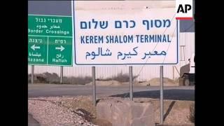 RUSHES Aid sent to Gaza from Israel through Kerem Shalom crossing