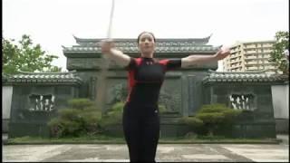 SONG-LI sensei   宋麗先生・棍術　天行健中国武術館